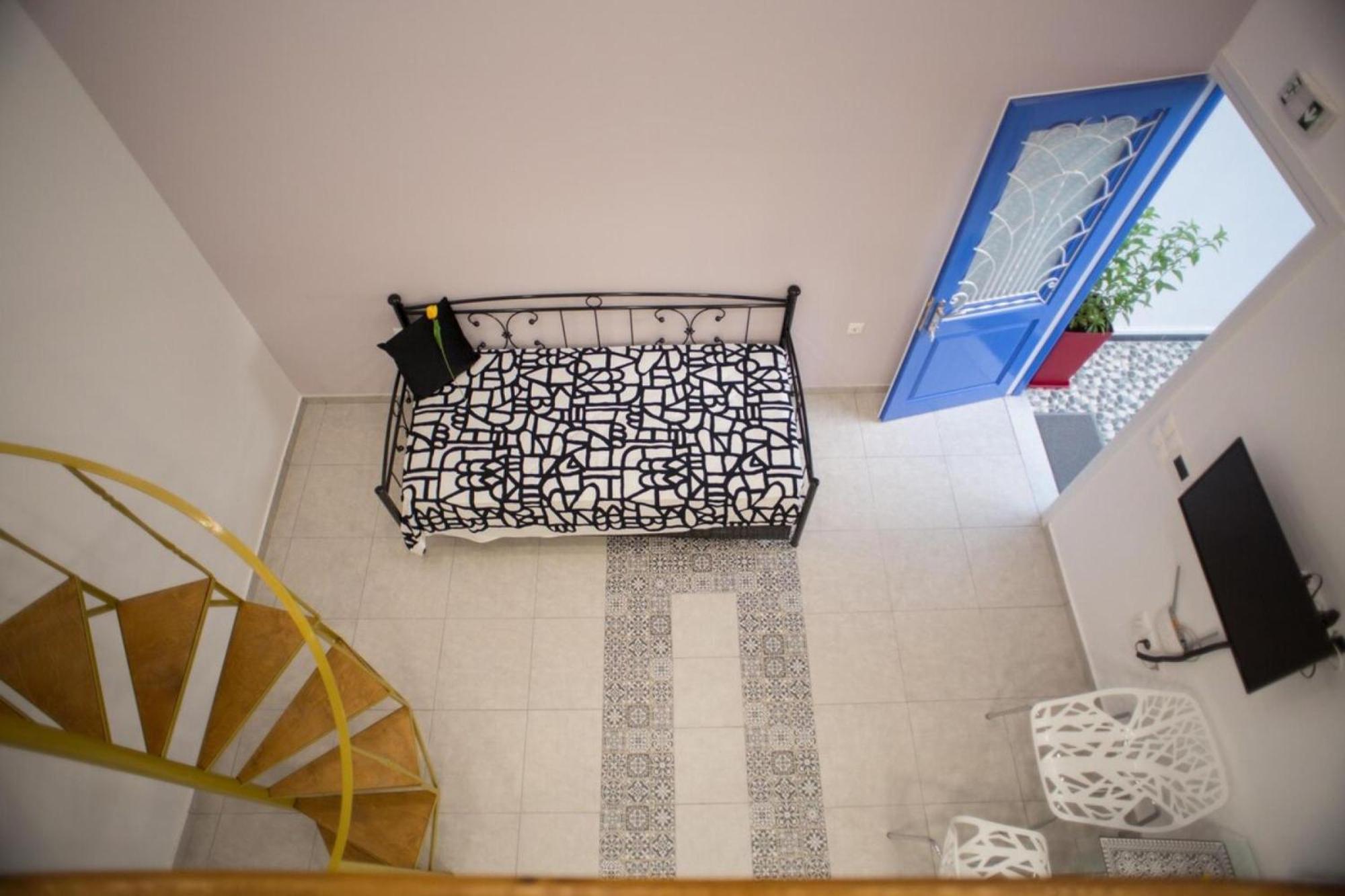 Aimou Studio'S Apartment'S Pireus Exteriör bild