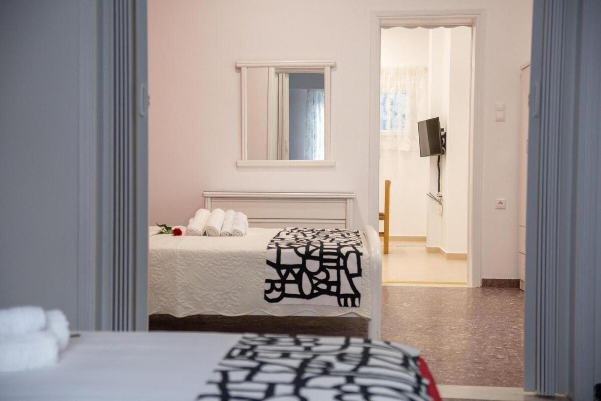 Aimou Studio'S Apartment'S Pireus Exteriör bild